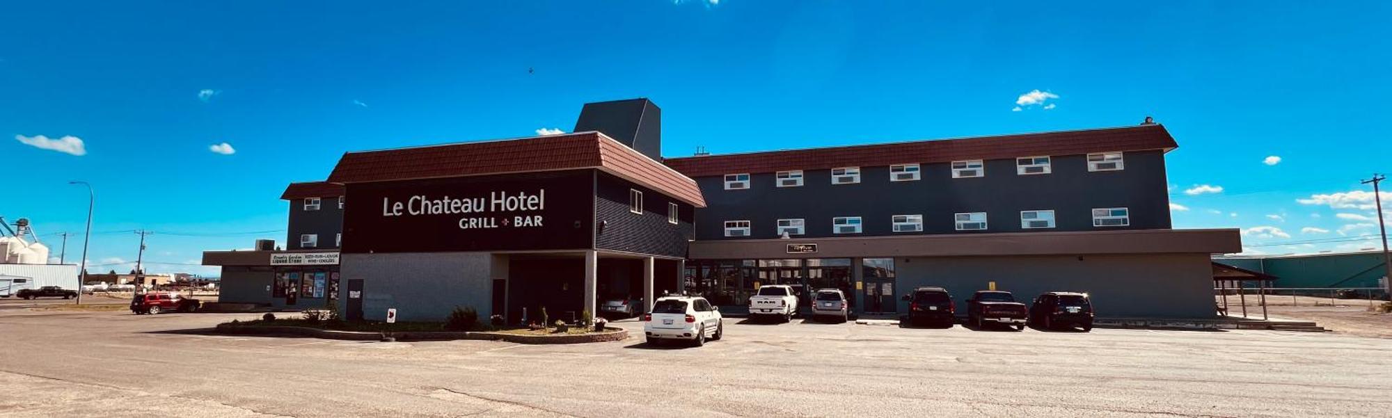 Camrose Le Chateau Hotel Esterno foto